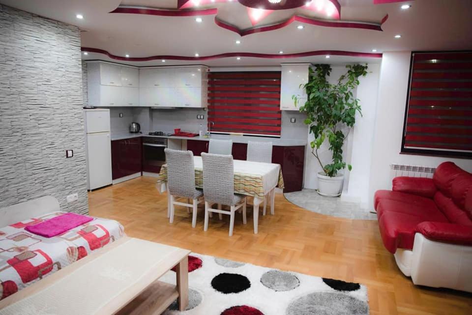 Stanchevata Kashta Hotel Zlatograd Eksteriør billede