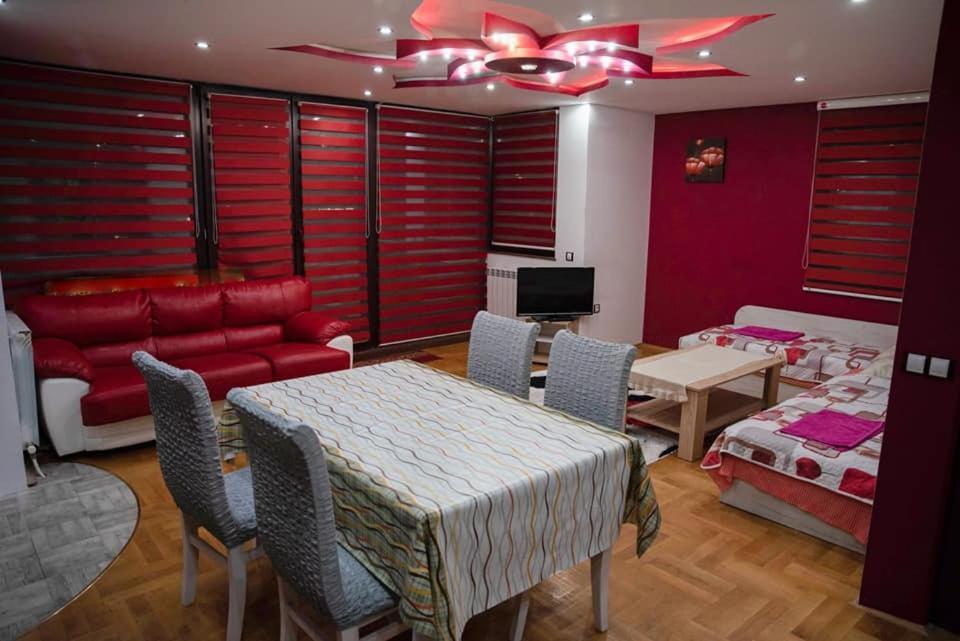 Stanchevata Kashta Hotel Zlatograd Eksteriør billede